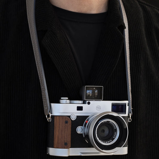 Photographer Keita Hagiwa's ideal short strap
