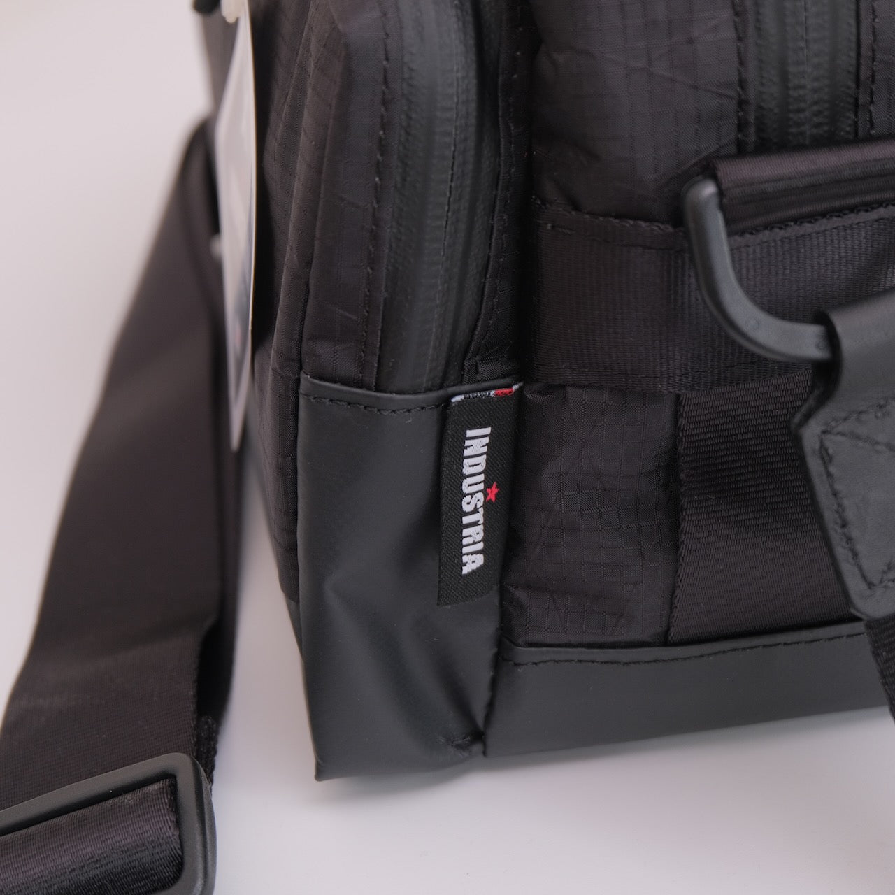 Sac d'appareil photo étanche IND-330X