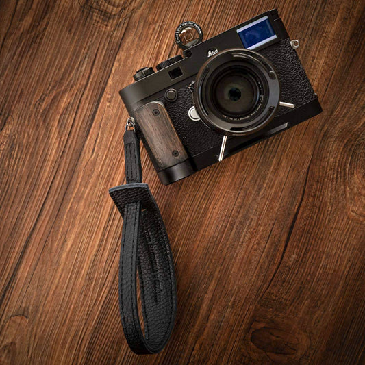 Photographer Keita Hagiwa hand strap