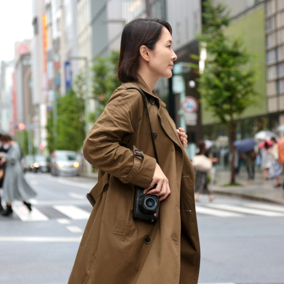 【アウトレット※ブラックのみ】IND-GCQ グリップケース for LeicaQ (グリップストラップ付き)