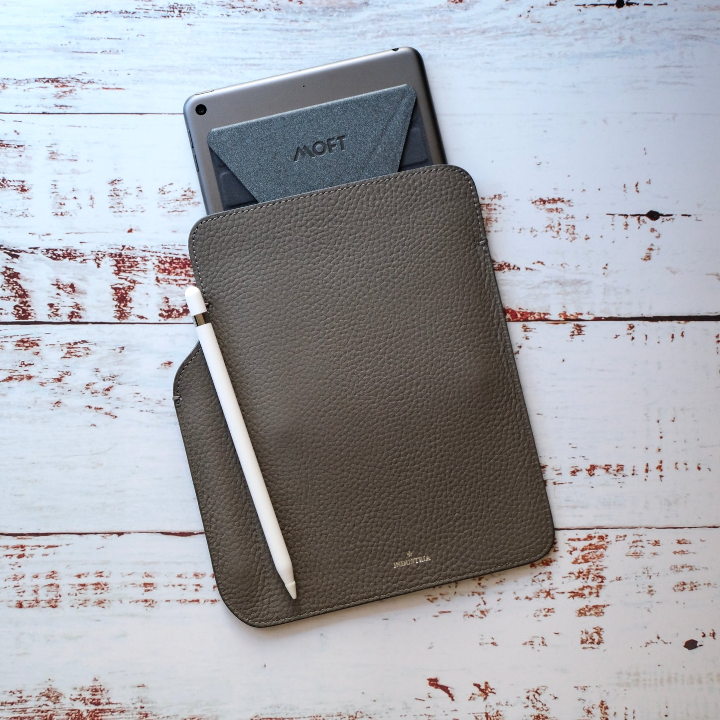 スリムなiPad miniスリーブ 神戸レザー製