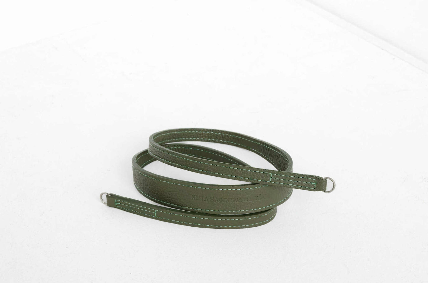 萩庭桂太が理想とするスタンダードストラップ「アドリア」