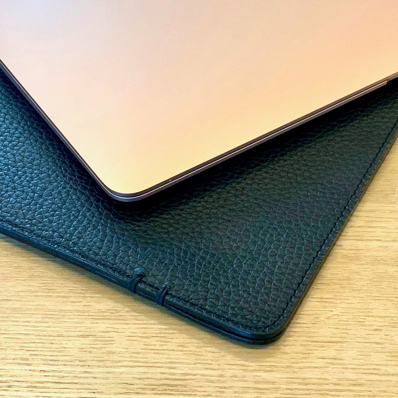 MacBook Pro 16 pouces est un boîtier à manches minces, mince mais solide